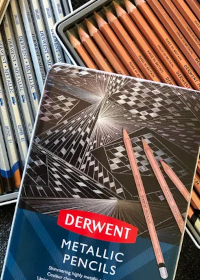 Derwent, Metallic Metallic Grafite